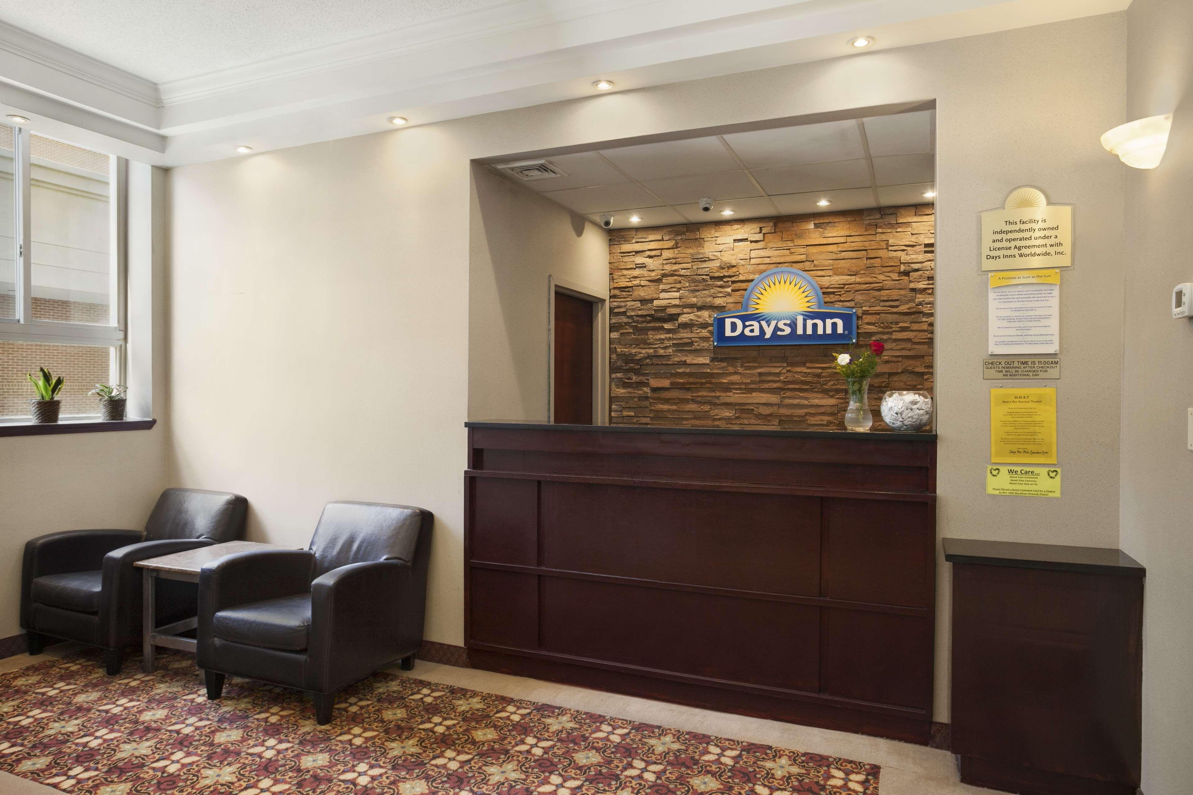 Days Inn By Wyndham Philadelphia Convention Center Bagian luar foto